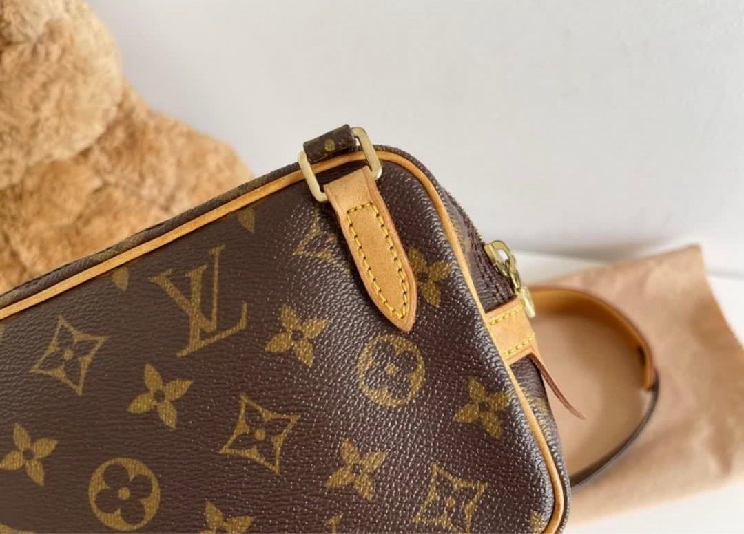 Louis Vuitton Vintage Crossbody Sling Bag