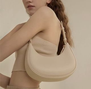 Minimalist Plain Leather Baguette Kili Kili Bag