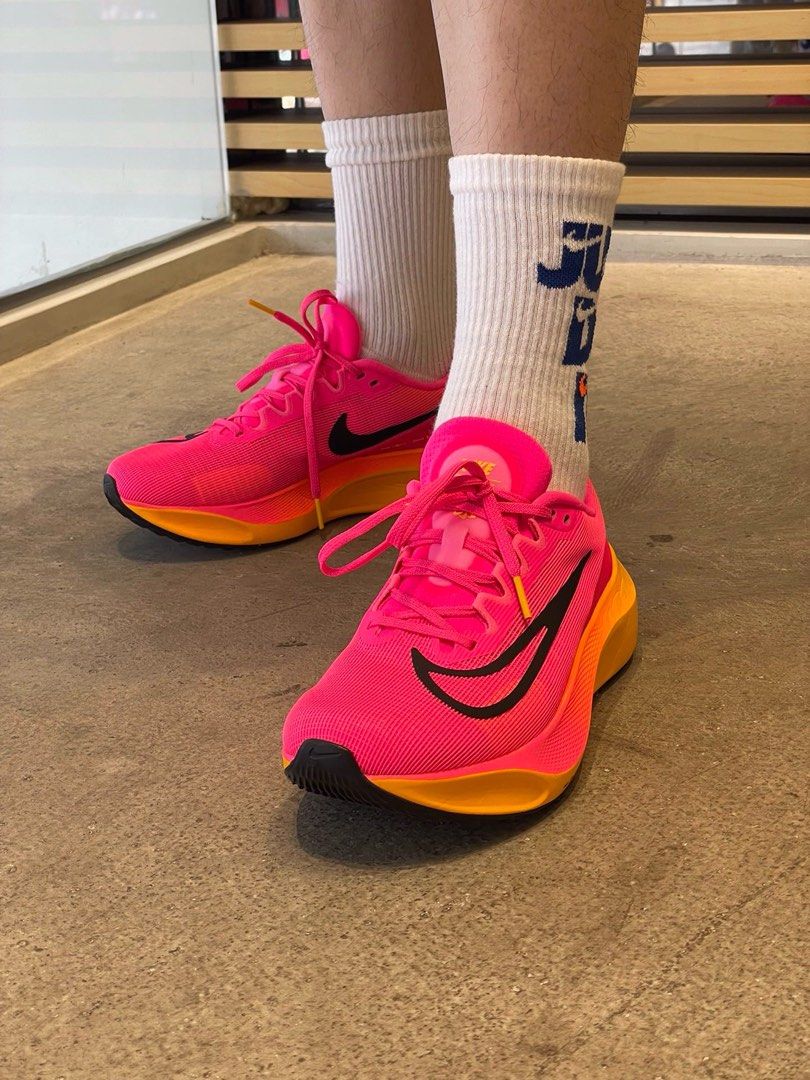 Nike Zoom Fly 5 Pink White Gradient