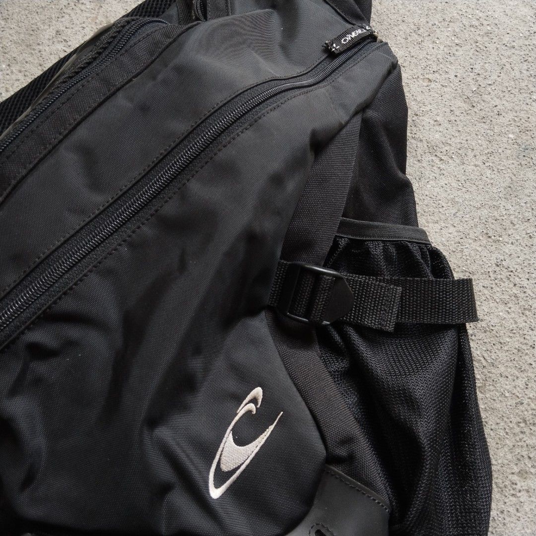 O'neill Y2K Crossbody Bag, Men's Fashion, Bags, Backpacks on Carousell