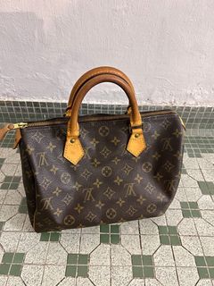 Lv bag outlet original price malaysia