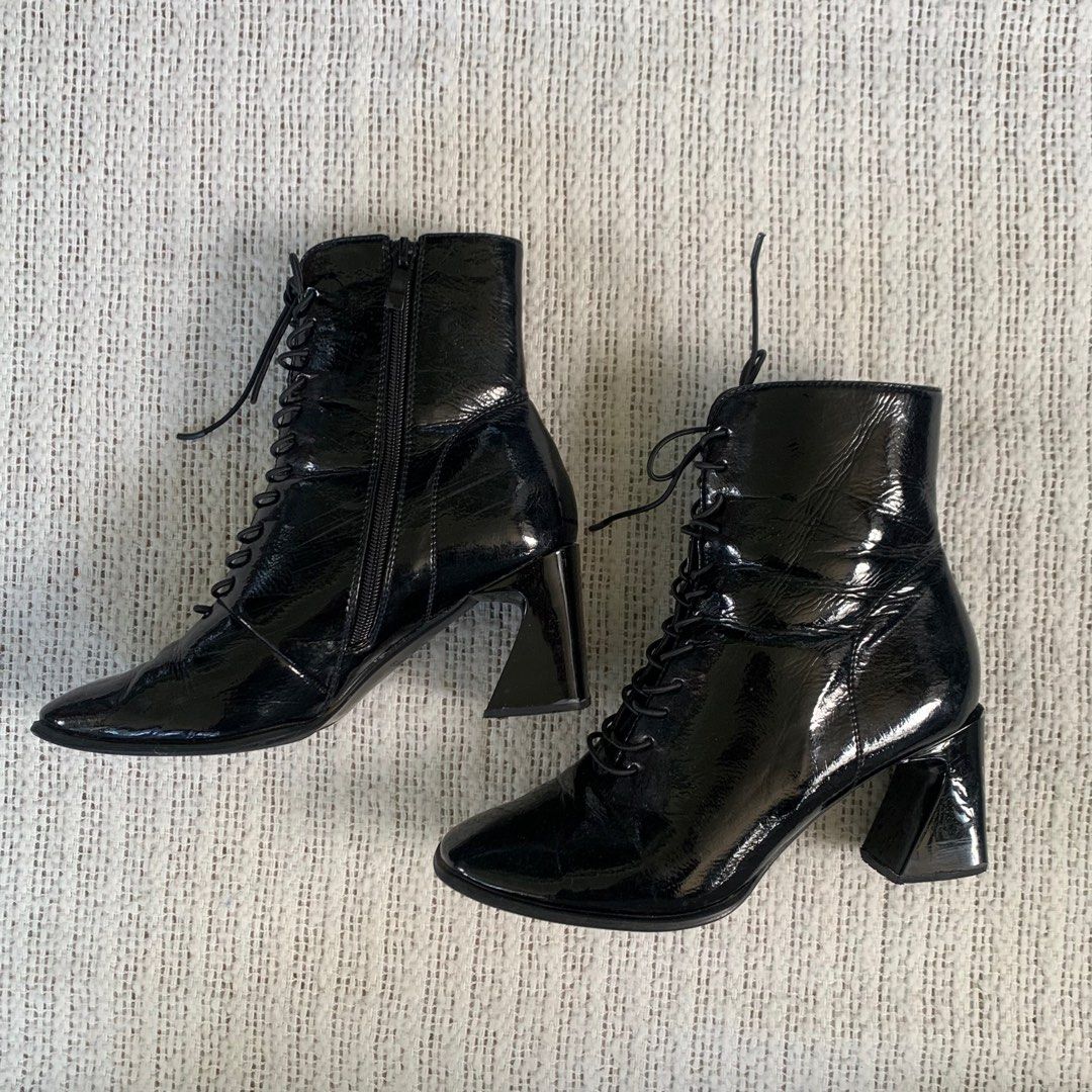 Calvin klein esma patent leather lace up bootie on sale