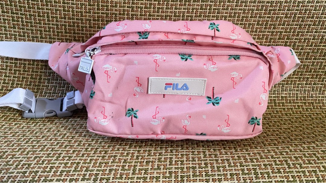 Preloved Fila Belt Bag Women s Fashion Bags Wallets Cross body Bags on Carousell