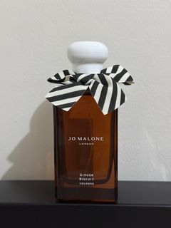 (Category: ) located in . Submitted by perfumiee2021 (Listing ID 1291680867, Image 1). Description: .