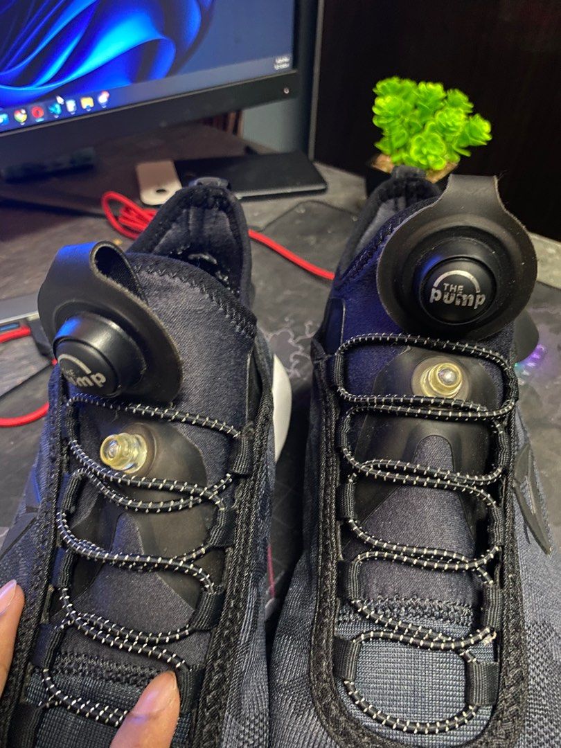 Reebok pump sales plus utility