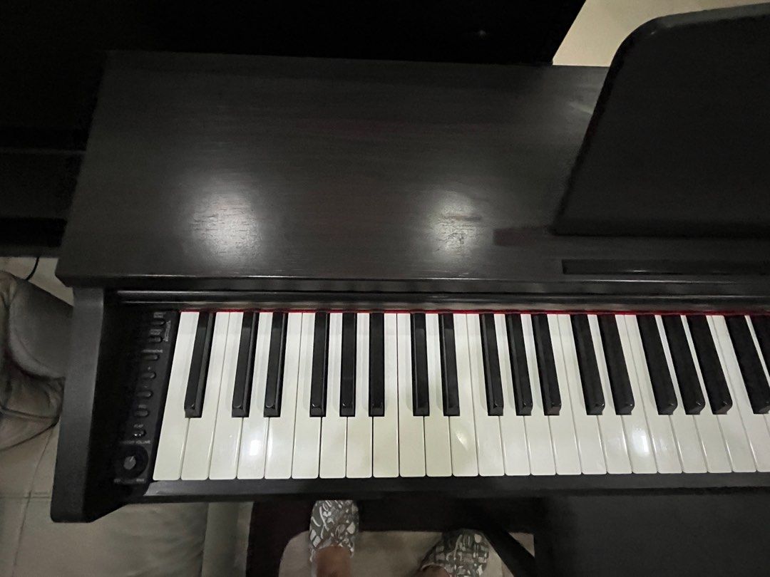 Delivery Refurbished Yamaha YDP 160 Digital Piano better than p 125
