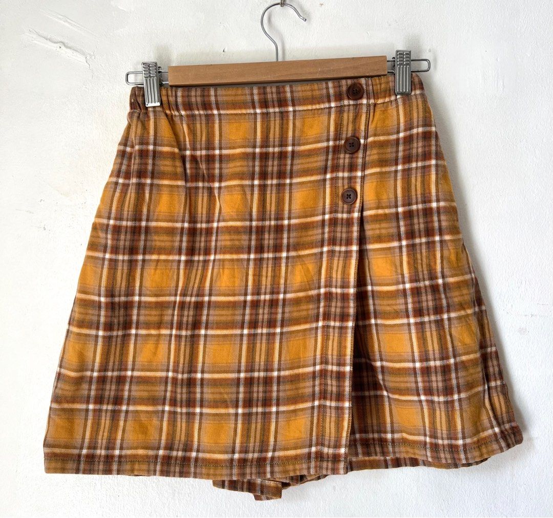 SALE UNIQLO Plaid skort Babies Kids Babies Kids Fashion on