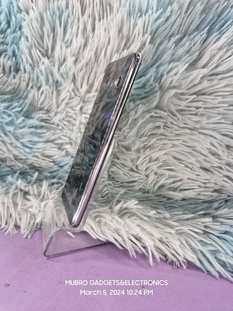 Samsung S10 PLUS (Category: Samsung) located in Quezon City. Submitted by mubrogadgets (Listing ID 1291588050, Image 3). Description: Samsung S10 PLUS Selling price 9500 👍pass sa straigh swap 👉NO ISSUE 👍No amoled burn 👉No history of repair 👍good sa gaming/super high quality display🎮 👇quick specs👇 128gb 8gb ram 4G LTE-A (7CA) Cat20🙀 Chipset Exynos 9820 (8 nm) Octa-core GPU Mali-G76 MP12 OS upgradable to Android 11, One UI 3.0 Card slot mi