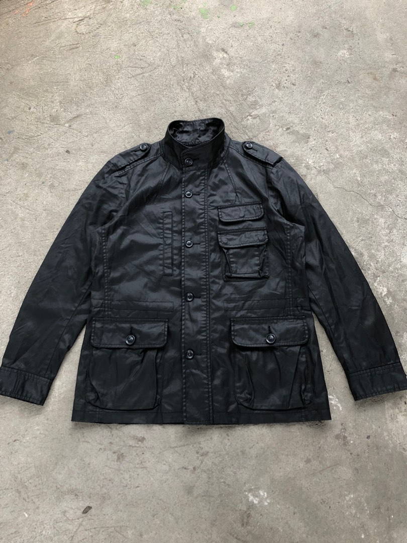 Uniqlo Coated Cloth Jacket Men s Fashion Coats Jackets and Outerwear on Carousell