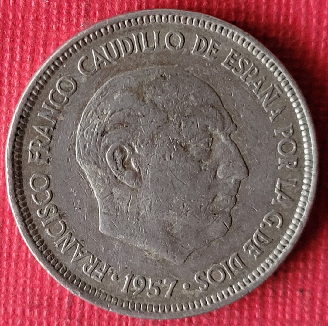 058西班牙1957年〔佛朗哥〕5 PTAS錢幣乙枚。（保真。美品）。, 書籍、休閒與玩具, 收藏、紀念品, 錢幣、紙鈔在旋轉拍賣