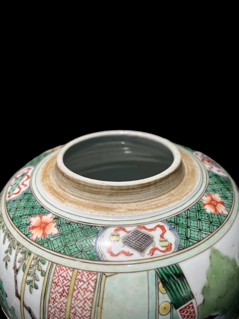 古董瓷器收藏：清康熙五彩仕女紋人頭罐（清初）收藏品級別💎💎💎, 興趣 