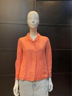 (Category: ) located in . Submitted by vetementsdemanila (Listing ID 1291803725, Image 1). Description: .