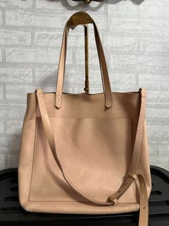 (Category: ) located in . Submitted by good_finds_mnl (Listing ID 1291739428, Image 1). Description: .