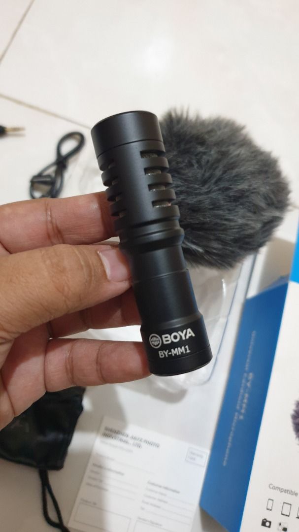BOYA Microphone for Vlogging/Youtube (Category: Microphones) located in Quezon City. Submitted by reyna_co (Listing ID 1291733714, Image 3). Description: BOYA Microphone for Vlogging/Youtube Orig Price: 740 Never been used, spare unit. Item goes to the 1st miner, though 2nd miners are welcome because sometimes the 1st miner doesn't reply to messages. 📍 Location: Krus na Ligas, Diliman, QC 💰 MOP: Gcash, Maya COD or Bank transfer 🛵 Lalamove, Gra