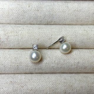 (Category: ) located in . Submitted by infinitegraceaccessories (Listing ID 1291846242, Image 1). Description: .