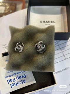 （分類：）位於 。 由 lovechanels 提交（商品編號 1291776210，圖片 1）。簡介： 。