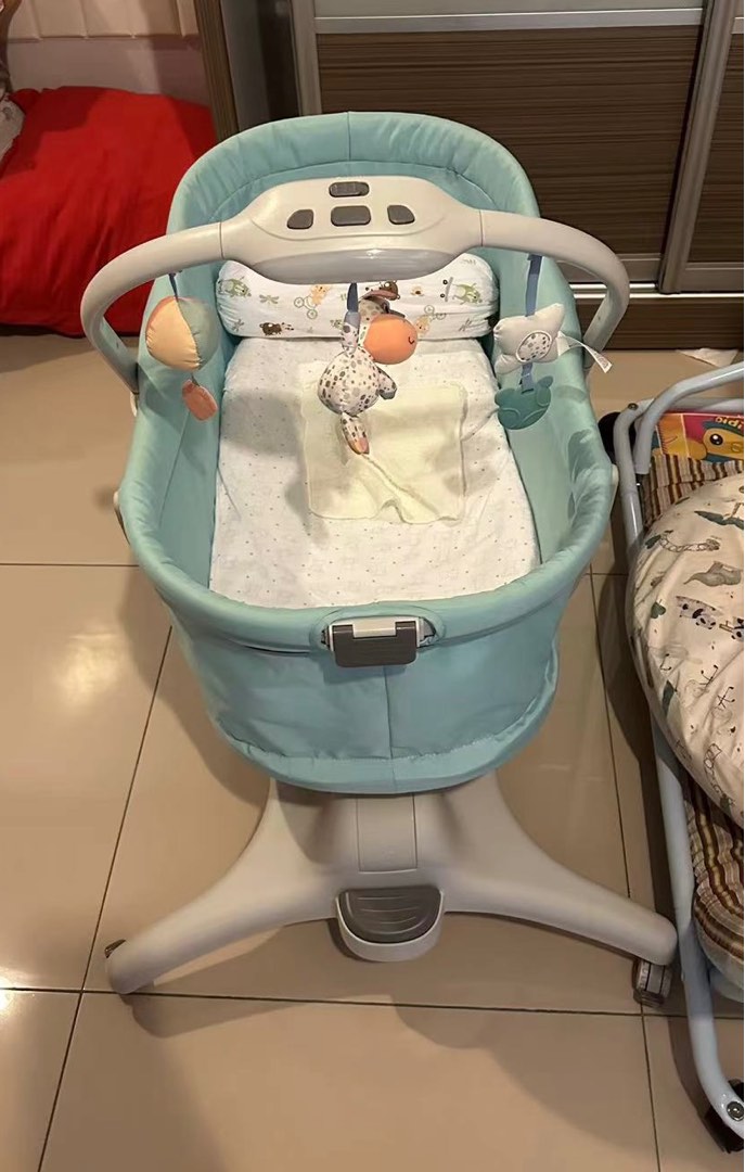 Chicco baby hug 4in1, Babies & Kids, Baby Nursery & Kids Furniture ...