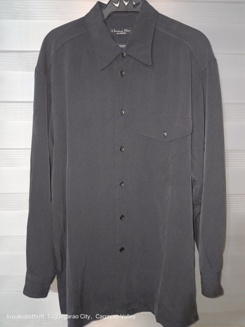 CHRISTIAN DIOR POLO (Category: Luxury Apparel) located in Tuguegarao City. Submitted by kuya_kubs_thriftside (Listing ID 1291861499, Image 1). Description: chriatian dior monsieur length 31 width 23 medium on tag beat fit XL excellent to like new condition hindi sya faded..mahirap lang picturan un color nya..