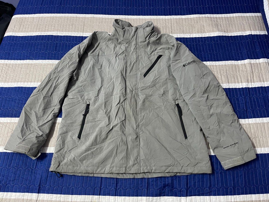 Columbia field gear omni shield jacket on sale