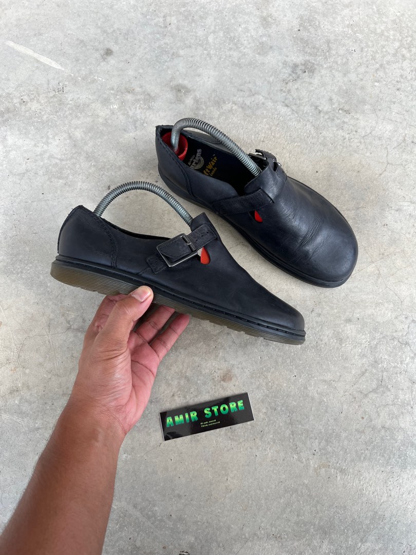Dr martens patricia black top