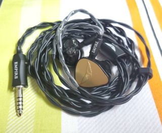 （分類：）位於 。 由 He10000up 提交（商品編號 1291824251，圖片 1）。簡介： 。