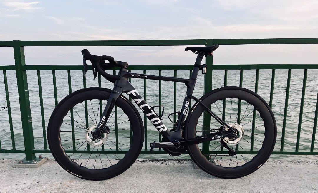 FACTOR OSTRO VAM 2.0 BLACK フレームセット 52サイズ FACTOR OSTRO VAM 2.0 BLACK フレームセット 52サイズ FACTOR OSTRO