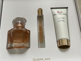 （分類：）位於 。 由 coco3149 提交（商品編號 1291735788，圖片 1）。簡介： 。