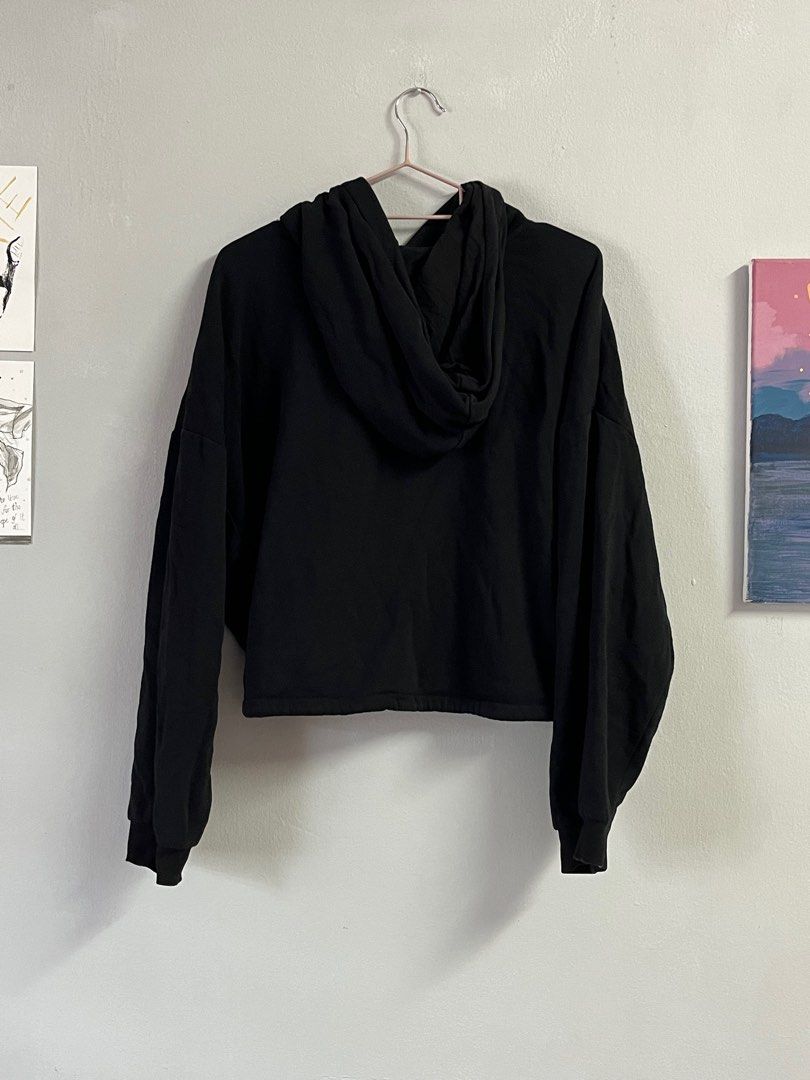 Black cropped store hoodie h&m
