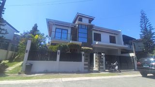 House for sale or rent in Nuvali (Sale 25m or lease 100k)