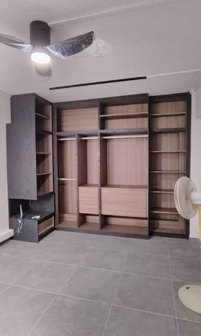 厨房柜，HDB BTO 翻新，家居室内设计，定制衣柜，定制电视柜，定制鞋柜，定制储物柜。62863094144257114
