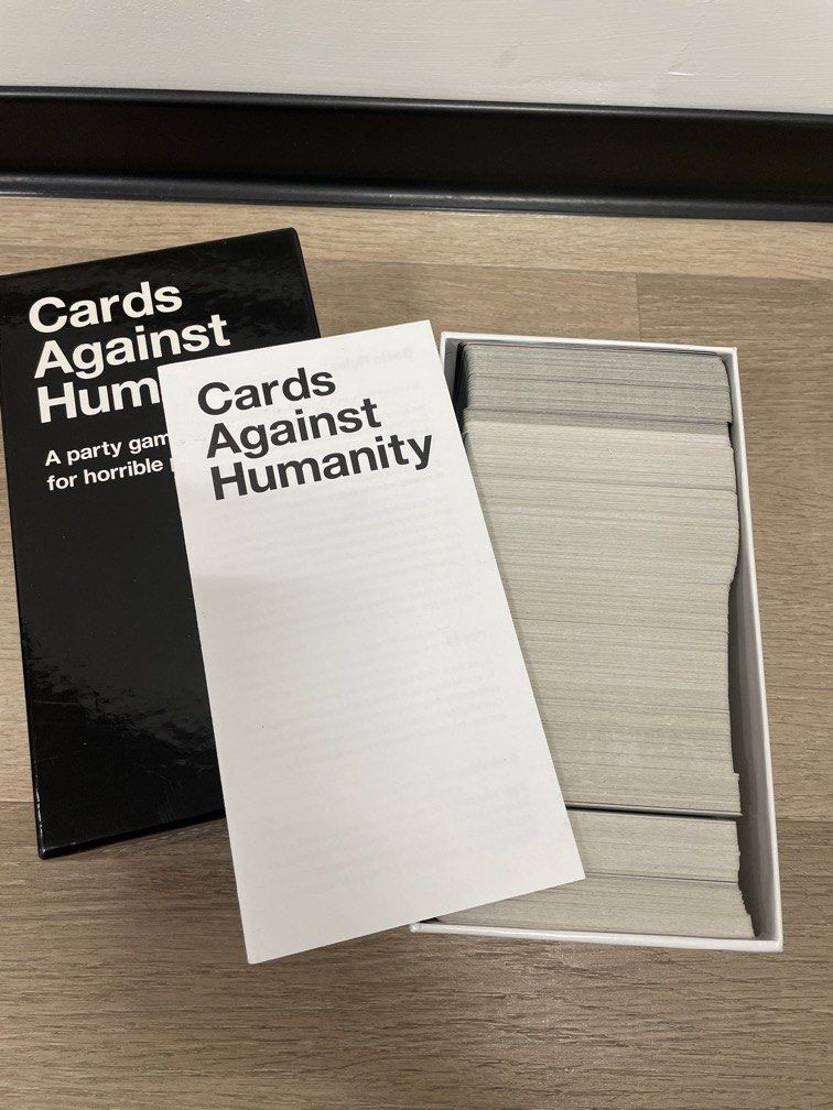 Like New Cards Against Humanity, 興趣及遊戲, 玩具& 遊戲類- Carousell