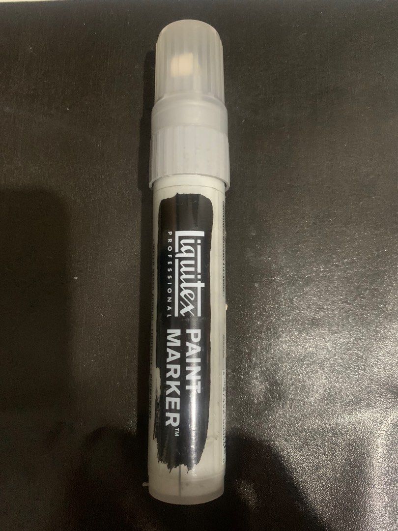 Liquitex paint marker red and gray (Category: Craft Supplies & Tools) located in Paranaque City. Submitted by betsymarquez (Listing ID 1291847646, Image 2). Description: .