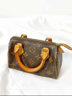 （分類：）位於 。 由 bagguhk 提交（商品編號 1291730908，圖片 1）。簡介： 。