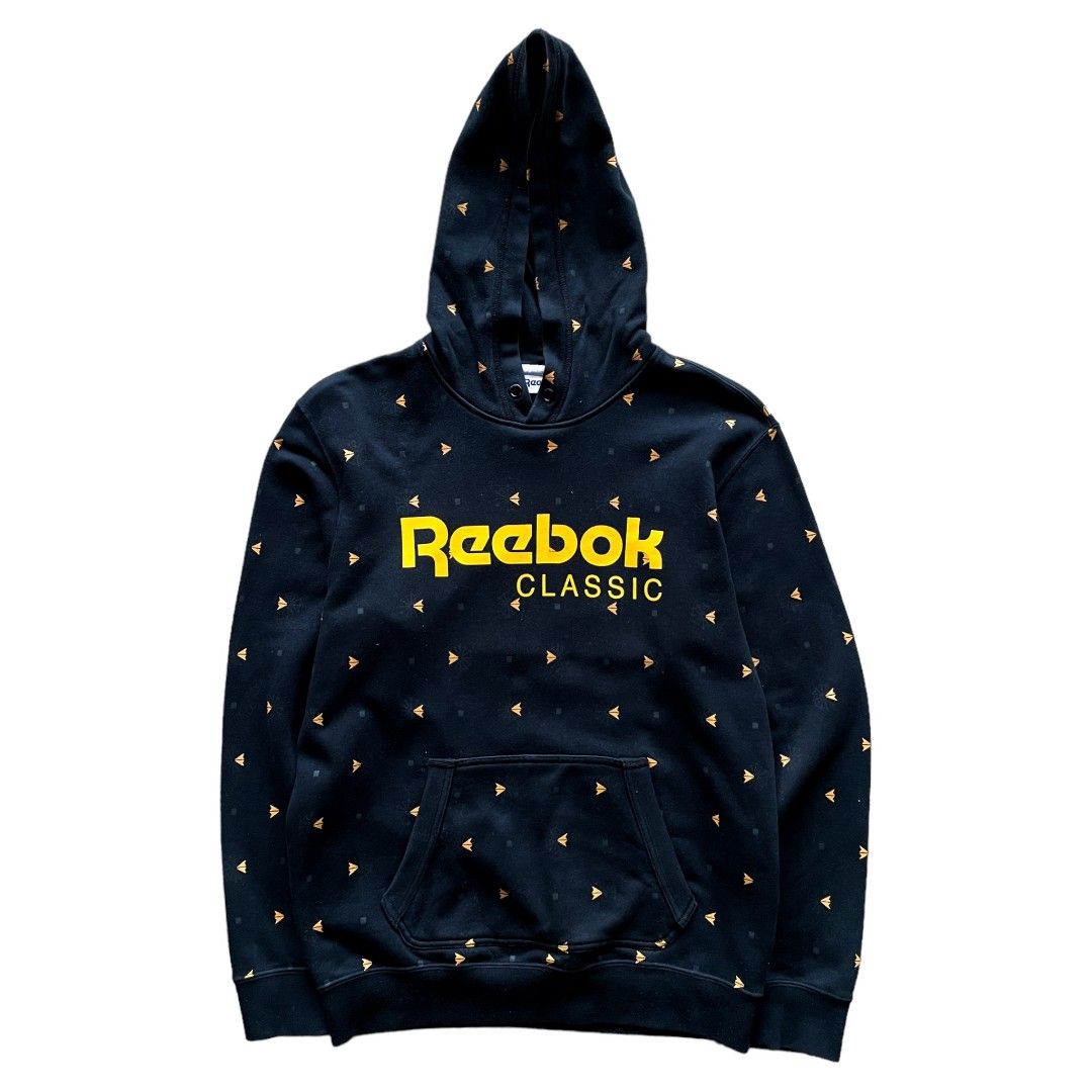 Pull reebok store