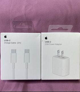 MacBook charger (set) 2M type c to type c & 20W adapter