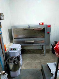 Made to Order Gas Oven 6 trays Gas Oven we also have Tray Rack, Tray, Bangka Stainless and Other Bakery Equipment
