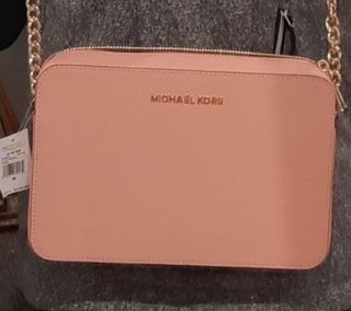 （分類：）位於 。 由 oneonebb 提交（商品編號 1291868203，圖片 1）。簡介： 。