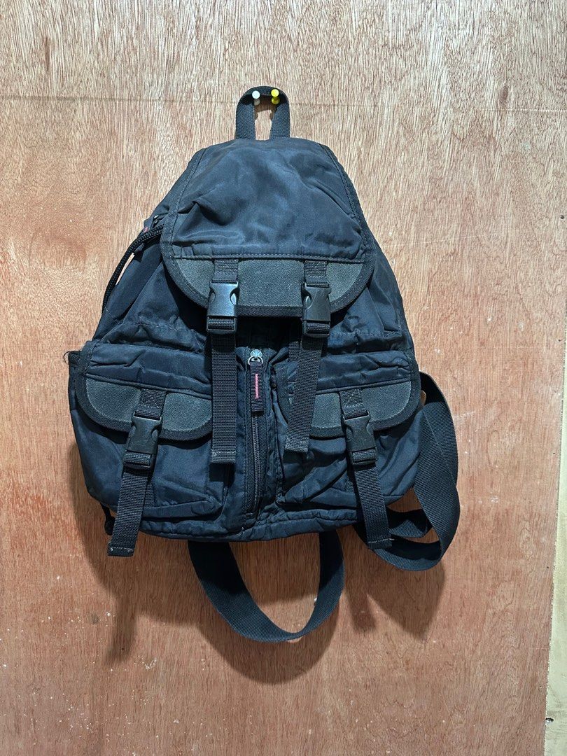 Mini backpack (Category: Backpacks) located in San Fernando. Submitted by pauladorable (Listing ID 1291783166, Image 1). Description: Just needs washing. Nylon material Payment first policy..
