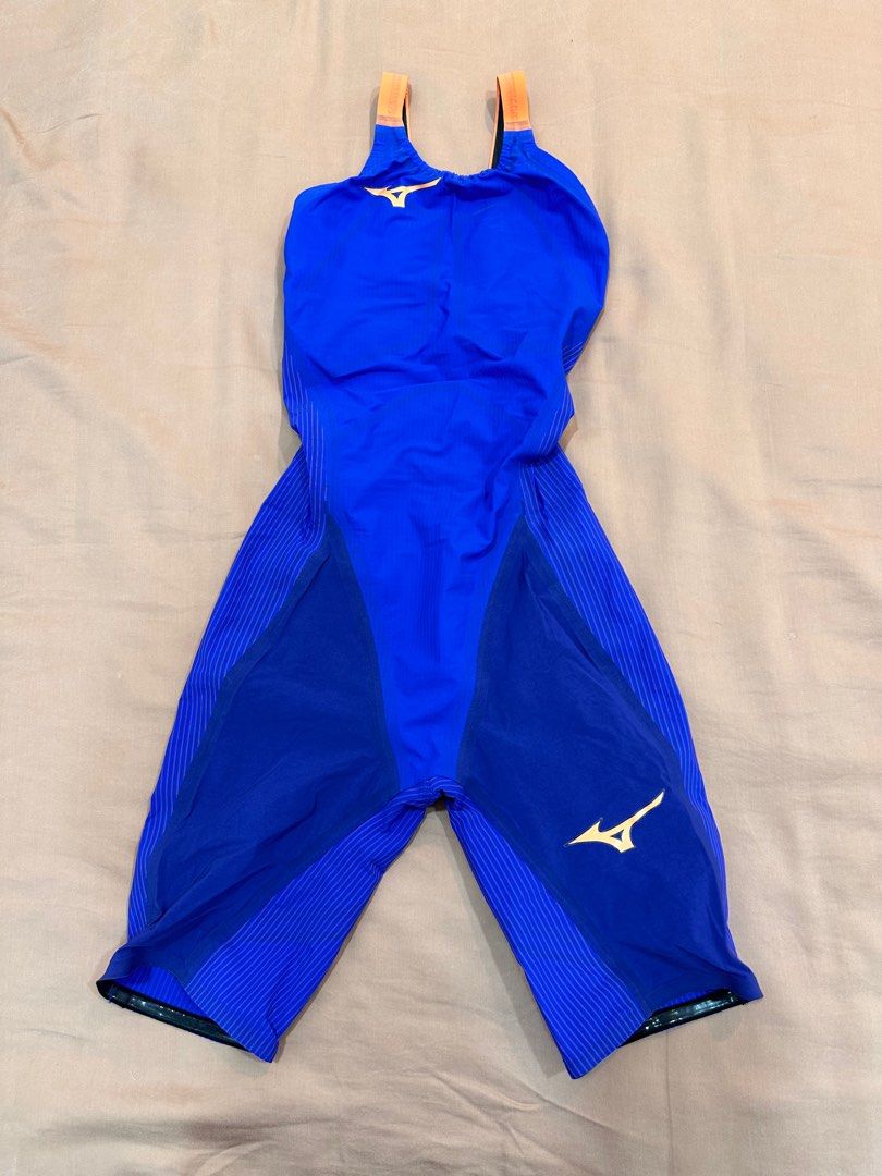 Mizuno GX Sonic IV Sports Equipment Sports Games Water Sports on Carousell
