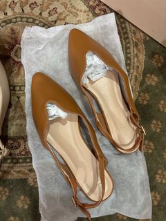 (Category: ) located in . Submitted by byaisyahf (Listing ID 1291763002, Image 1). Description: .