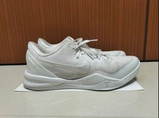 Triple white basketball shoes online