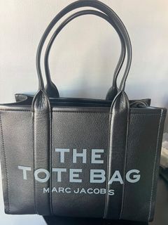 ON-HAND Marc Jacobs Large Leather Tote Bag in Black