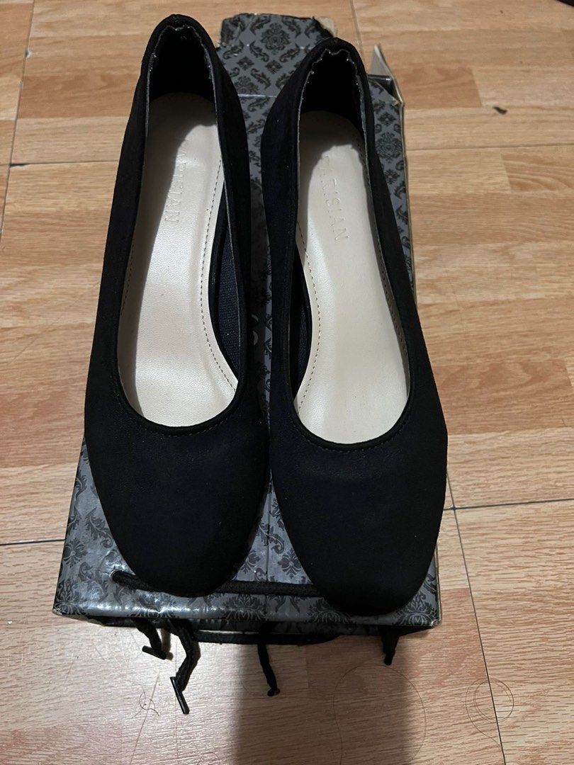 Parisian sandals black deals