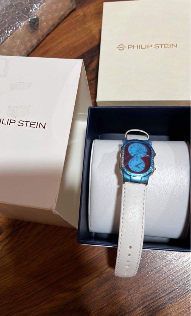 Philip Stein with diamonds (Category: Luxury Watches) located in Taguig. Submitted by Zyannah (Listing ID 1232137177, Image 2). Description: Nothing to disclose since it is bnew. Small size. Very elegant and hard to find design..