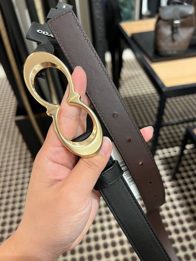 Double c belt top