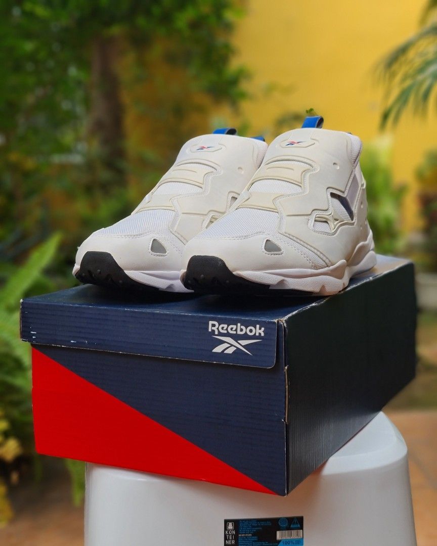 REEBOK FURYLITE 3 UNISEX (Category: Sneakers) located in Marikina City. Submitted by art1022 (Listing ID 1291753720, Image 3). Description: Size: US 12 | UK 11 | EUR 45.5 • Comes with a box • Used 4 times • Yellowing caused by oxidation Shipping is at the buyer's expense. RFS: Di na nagagamit.