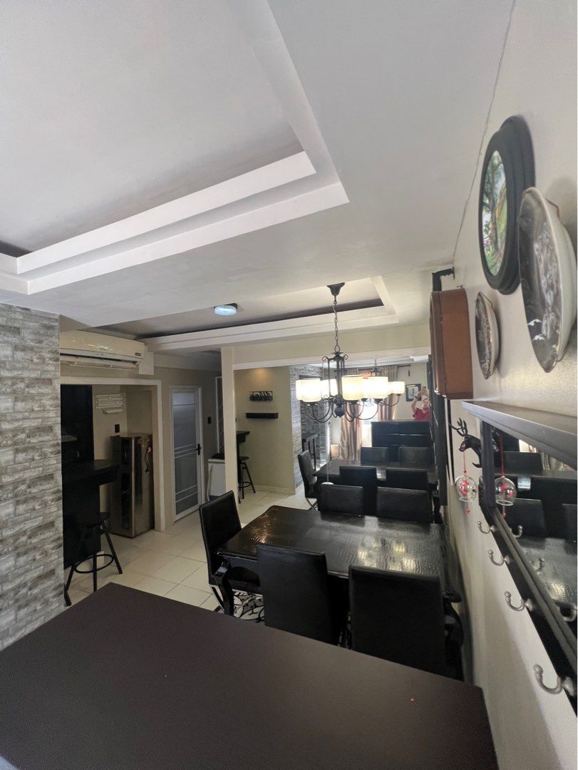 For Rent! Resort Type Condo in BF International (Category: Apartments & Condos) located in Makati City. Submitted by bella_solenn (Listing ID 1291843045, Image 2). Description: Resort Type Condo For Rent in BF International - Low Rise Condo - 3 Floors only - Inside BF Homes, an exclusive subdivision - Prime Location w/ 5 Access Roads - Resort Style w/ 24/7 Security - At the Back of OB Montessori/Southville International School - Minutes walk to L