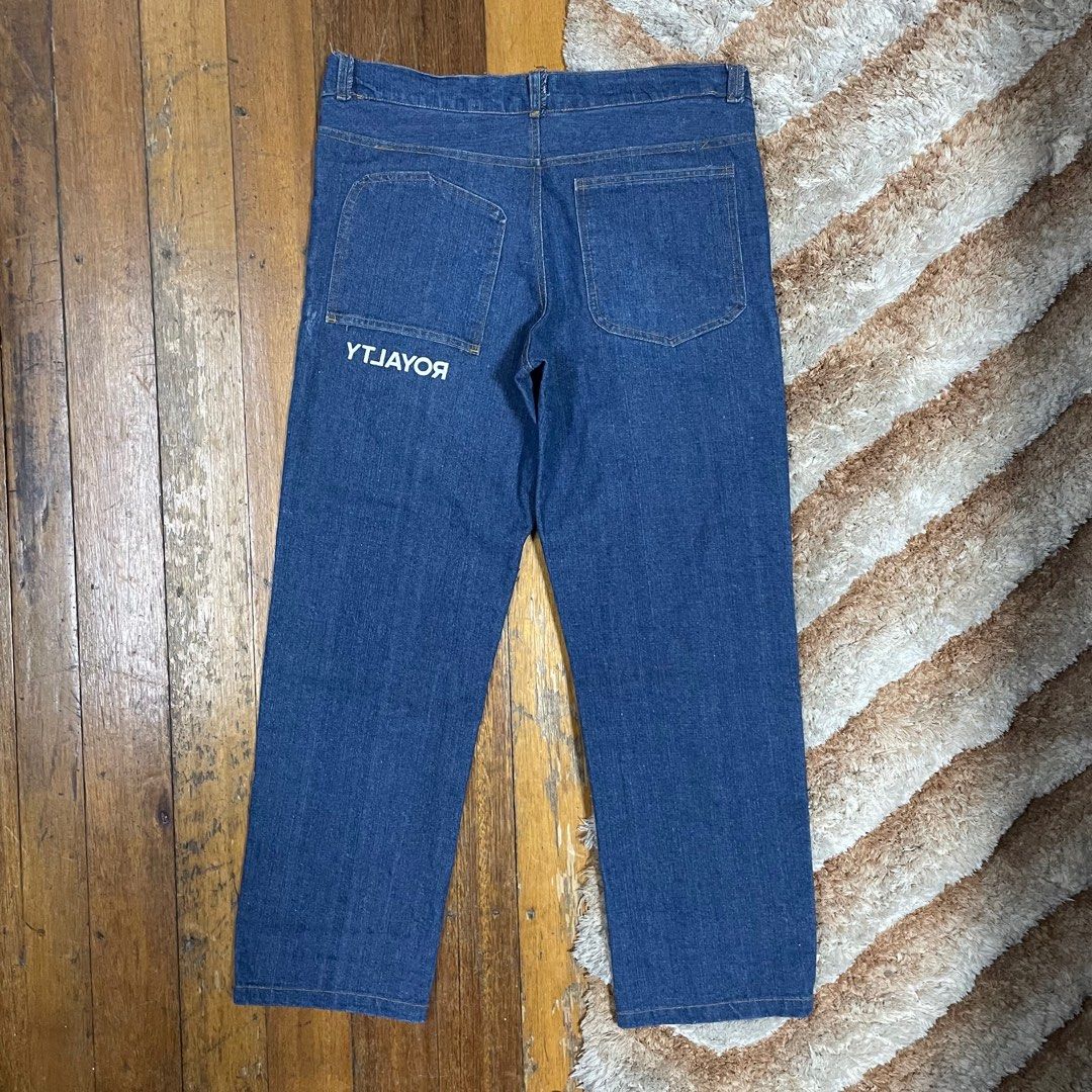 Royalty Clothing Straight Leg (Category: Jeans) located in Manila. Submitted by mga_damit (Listing ID 1291749354, Image 2). Description: one of the OG local brands 3. Royalty (iykyk) Straight legged jean Good Medium wash + upside down pocket with Roayalty screen print on the left back pocket Waist: fits 31-32 Length 37 .