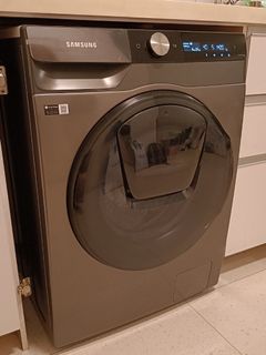 (Category: ) located in . Submitted by berner.oberlander (Listing ID 1291881134, Image 1). Description: .