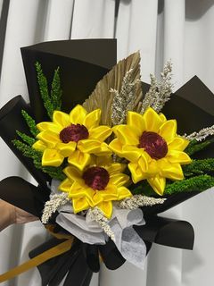 satin sunflower dried flowers bouquet